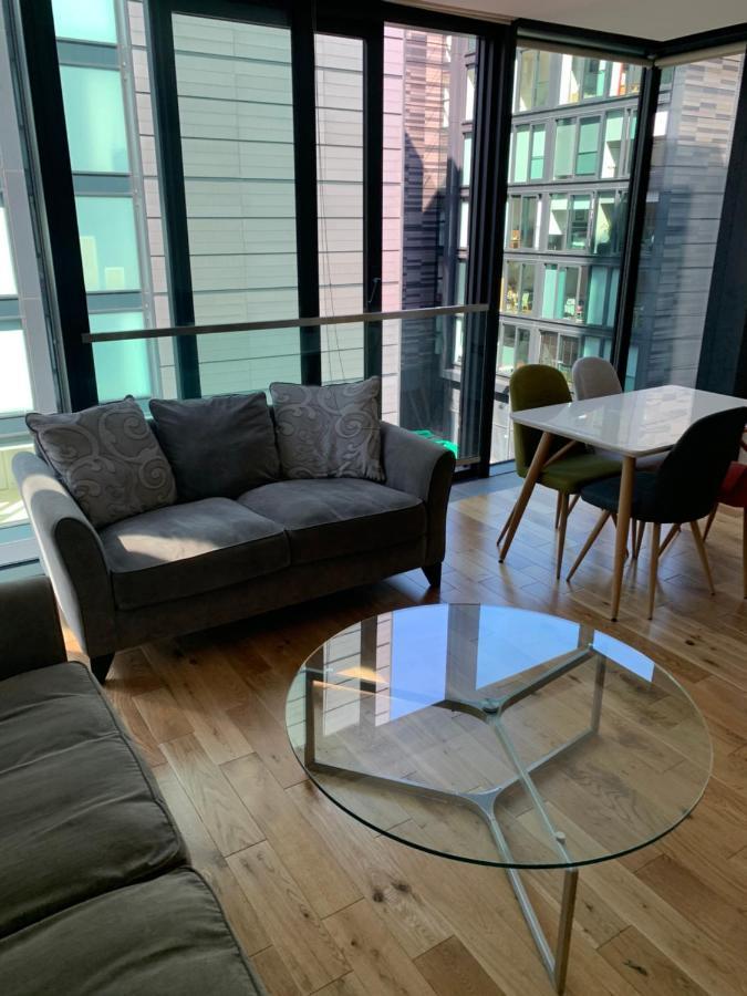 אדינבורו Quartermile 1 Bedroom Apartment - With Free Parking Included מראה חיצוני תמונה